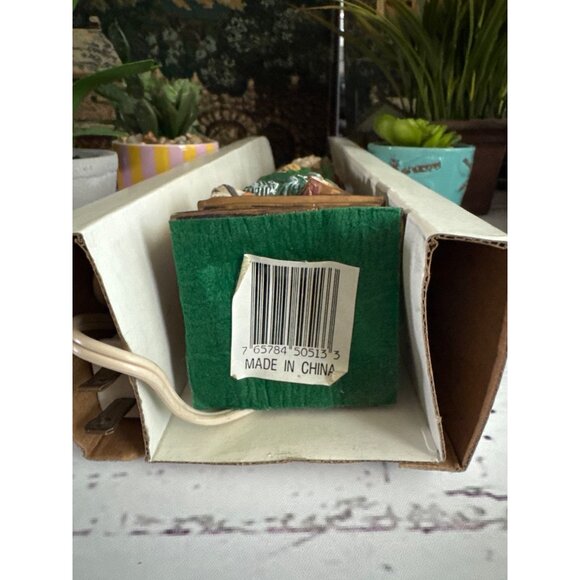 Vintage Electrical Santa Claus Christmas Table Lamp - Picture 6 of 15